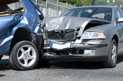Parken im verkehrsberuhigten Bereich – Wer haftet bei Unfall?
